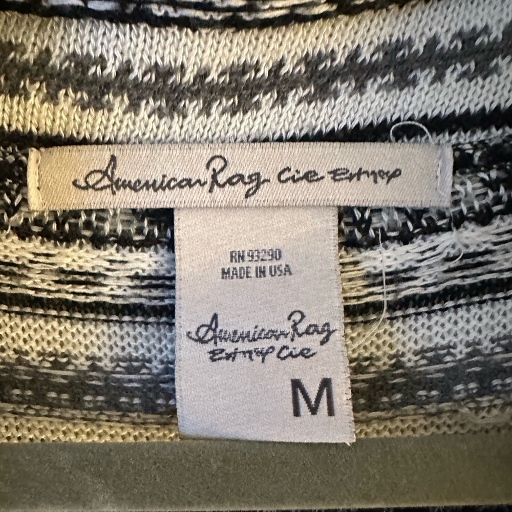 American Rag Cardigan - Picture 2 of 4